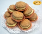 Macaron (μακαρόν) με γέμιση ανανά